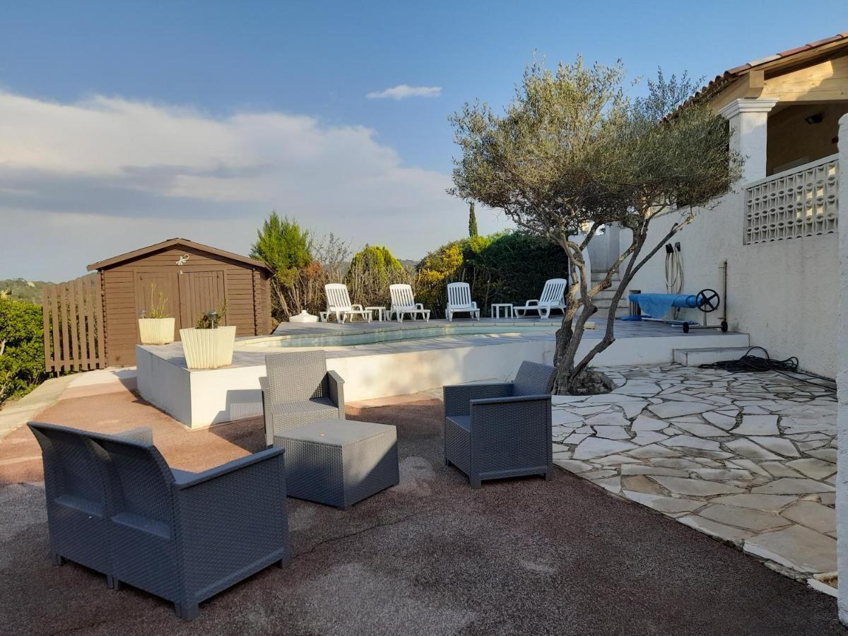 Le mas familial Carcès Extérieur photo